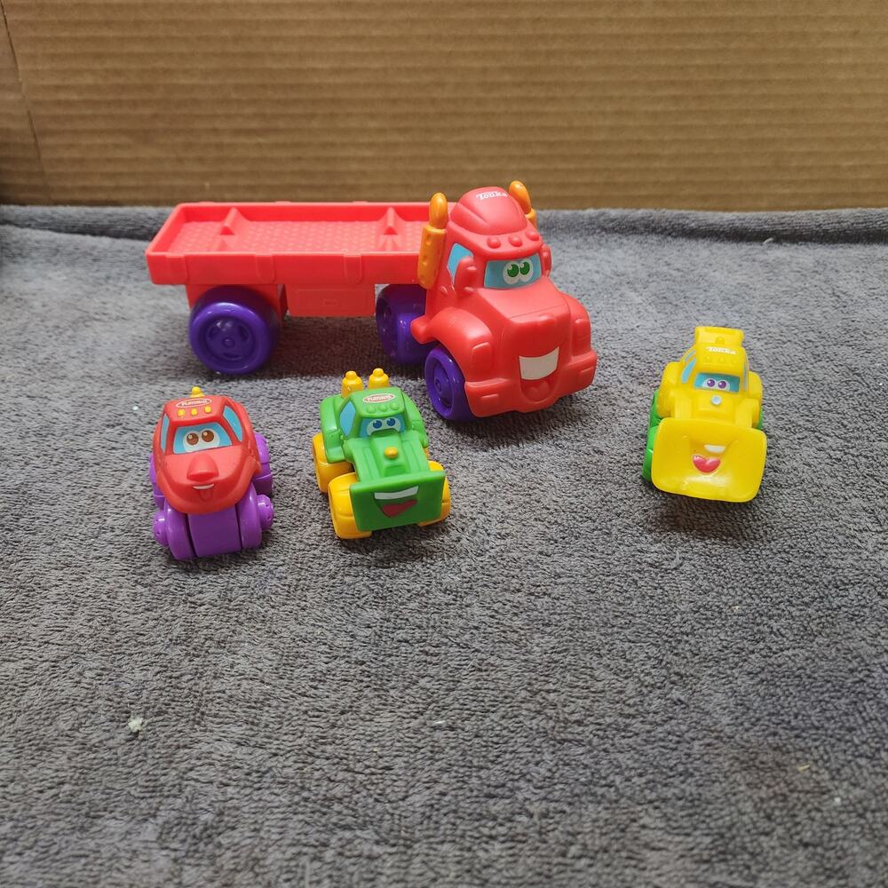 Tonka Chuck and Friends Lot of 4 small plastic Tonka toys b53